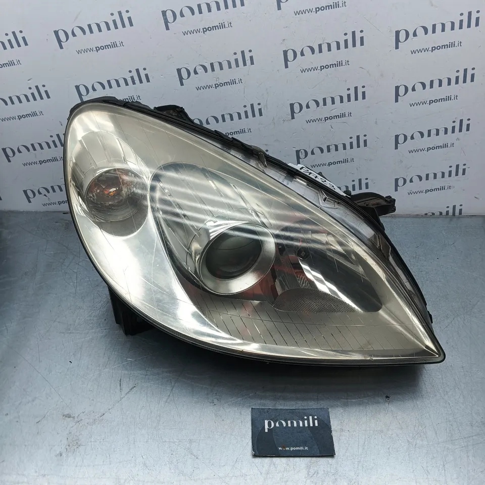 Pomili Fanaleria Faro anteriore destro Classe A 180 W169 A16998201861 faro usato