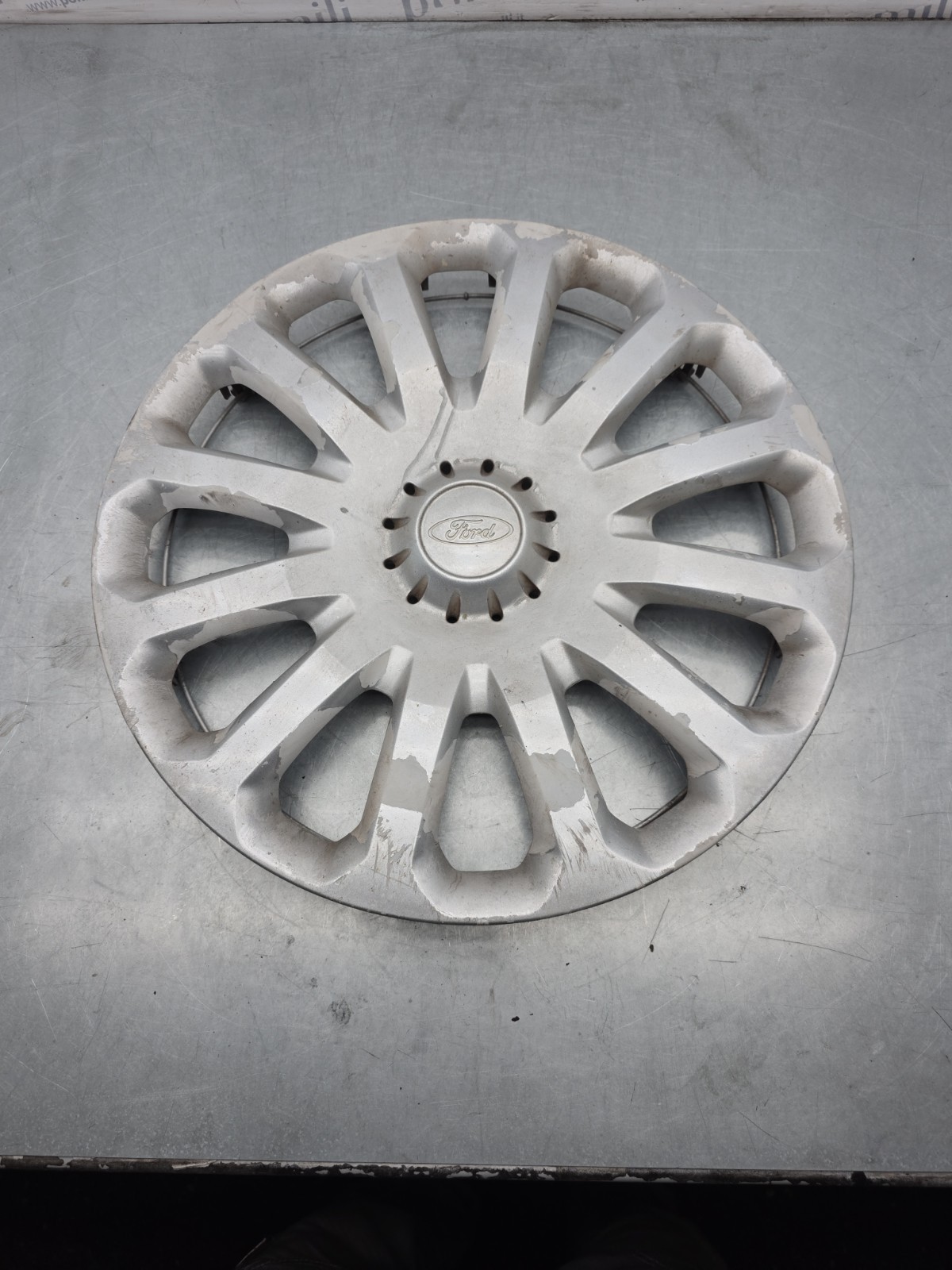 Pomili Altro auto borchie coprimozzo Ford R15 set 4 usate