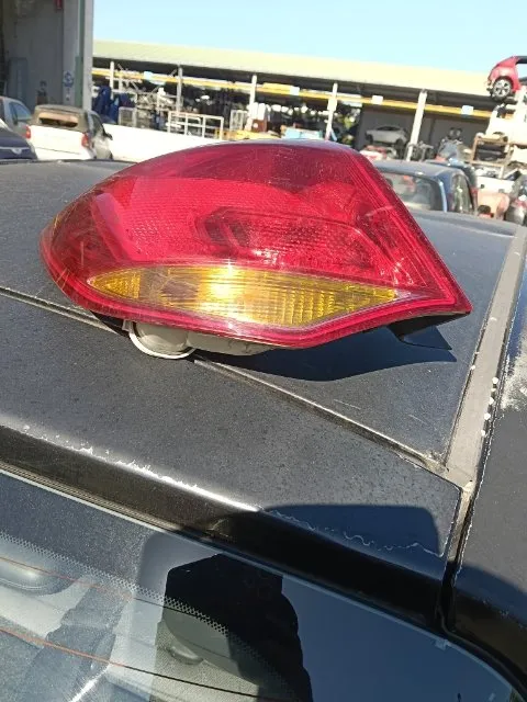 Pomili Fanaleria Opel Astra P10 fanale posteriore sinistro