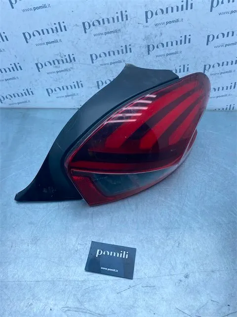 Pomili Fanaleria Fanale posteriore Peugeot 208 destro