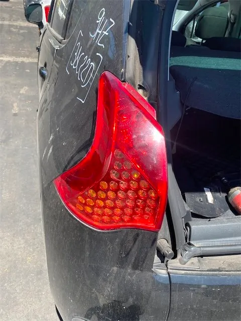 Pomili Fanaleria fanale posteriore Peugeot 3008 sinistro esterno