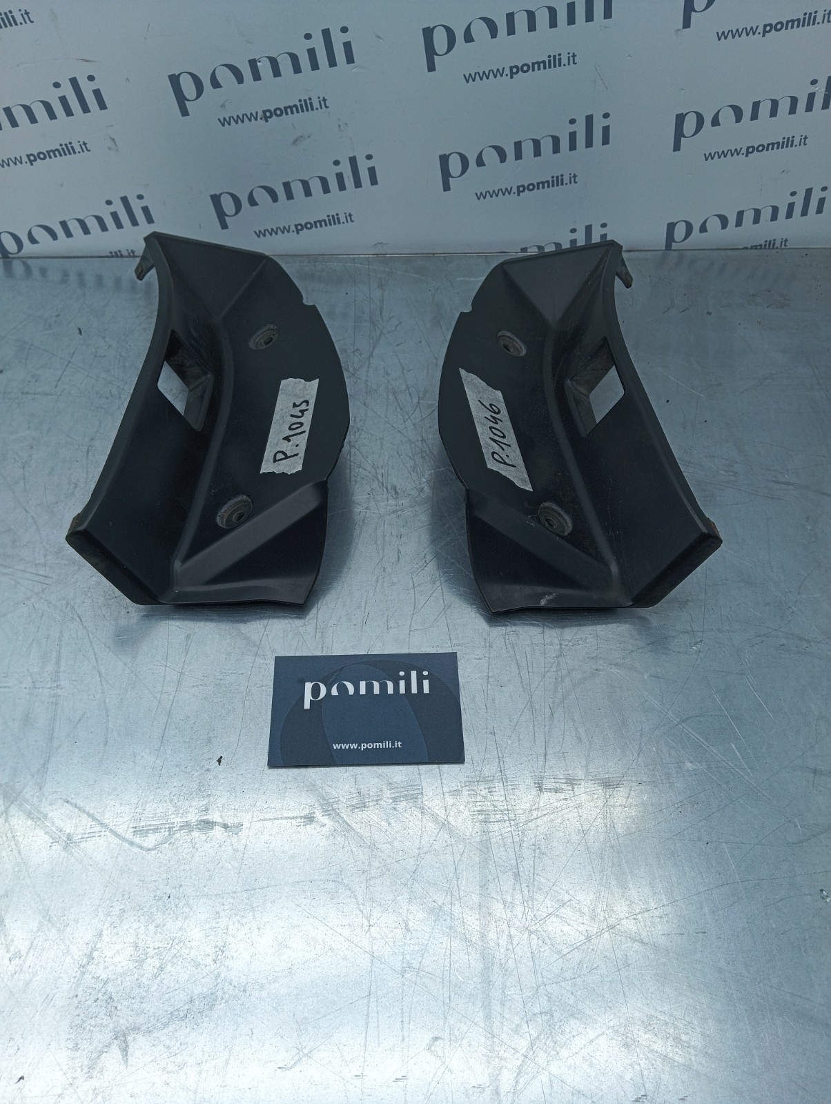 Pomili Fanaleria Subaru Outback 220-20067 copertura luce posteriore destra e sinistra usata