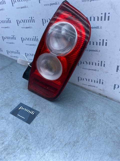 Pomili Fanaleria Nissan Micra K12E fanale posteriore S002 11/02-05/06