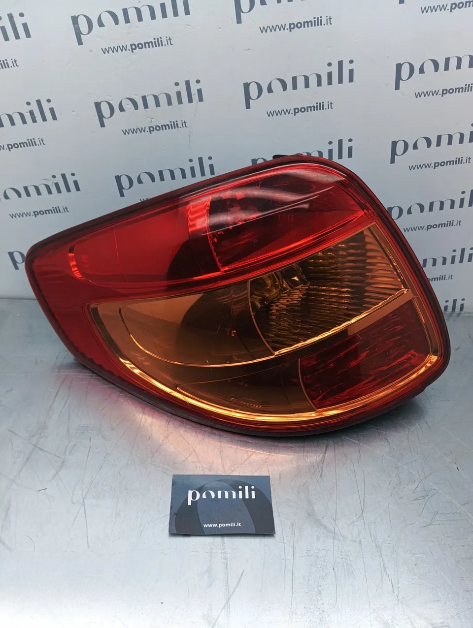 Pomili Fanaleria Fiat 16 220-16684 fanale posteriore sinistro usato