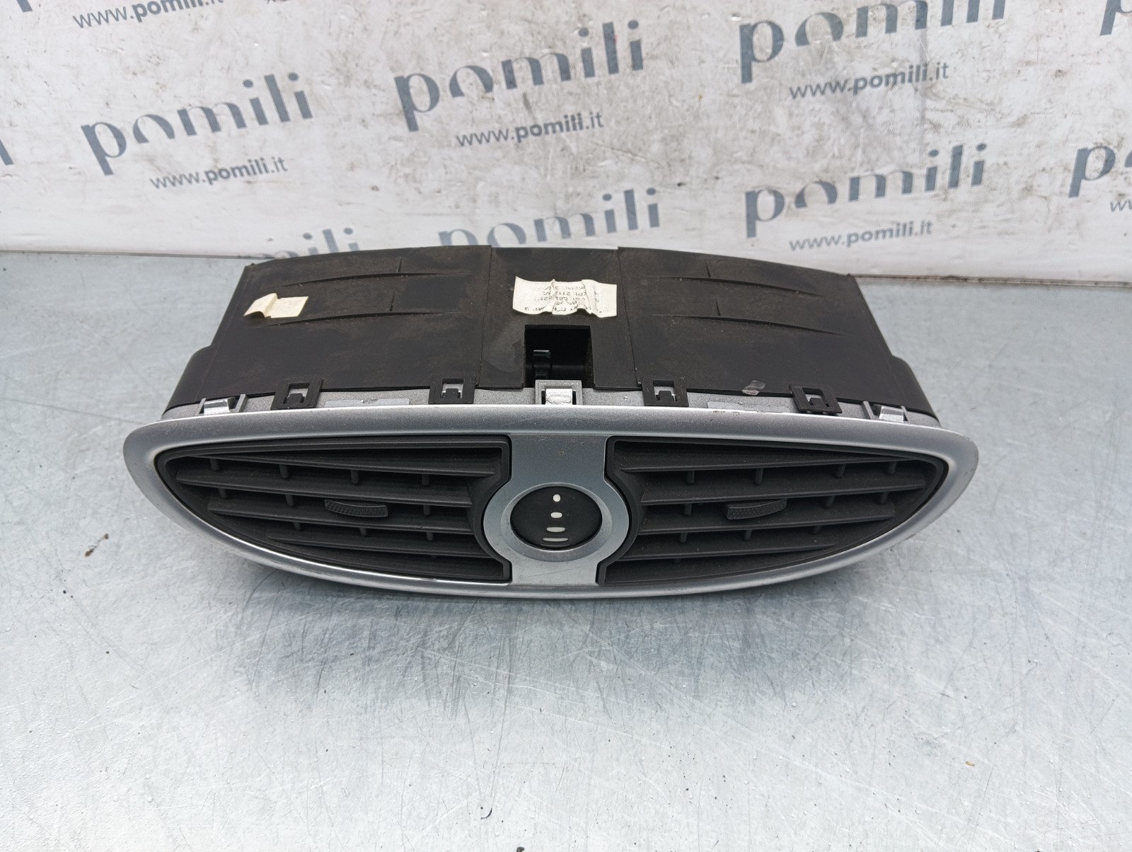 Pomili Climatizzazione Bocchette aria centrale abitacolo Renault Clio III 7701208584 usata