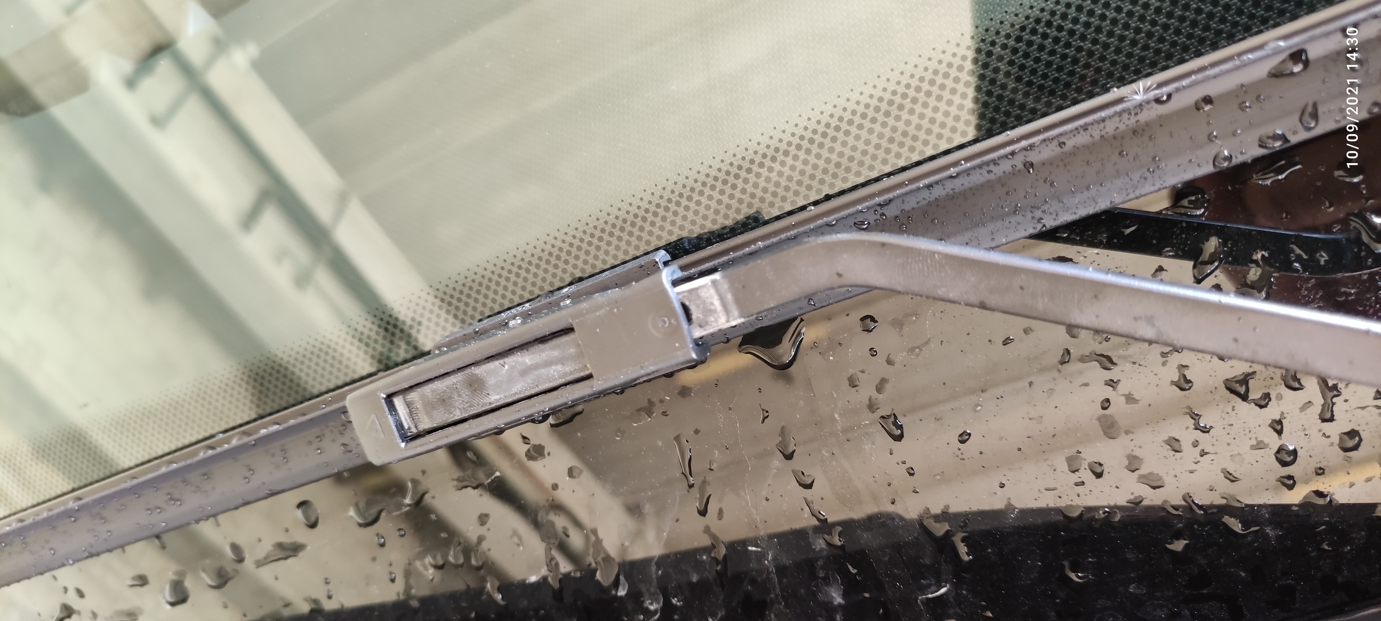 Bosch Spazzole tergicristallo Aerotwin A868S set anteriore 650/340 mm