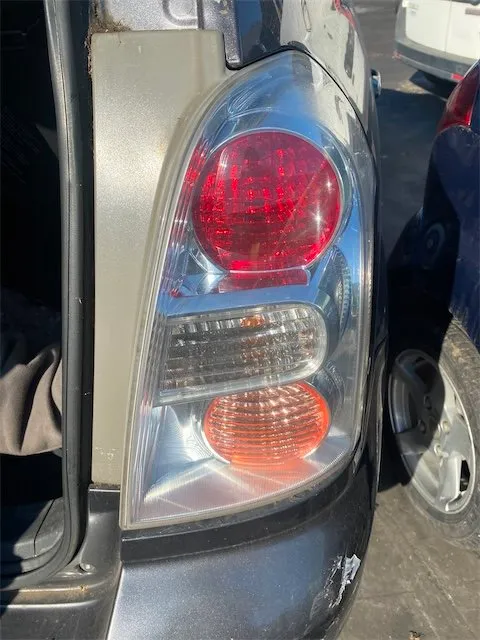 Pomili Fanaleria Toyota Corolla Verso fanale posteriore destro 03/04-12/09