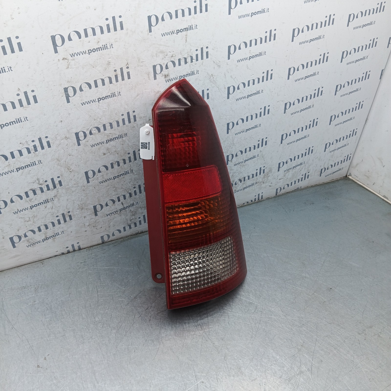 Pomili Fanaleria Ford Focus XS4X13N004 fanale posteriore destro usato