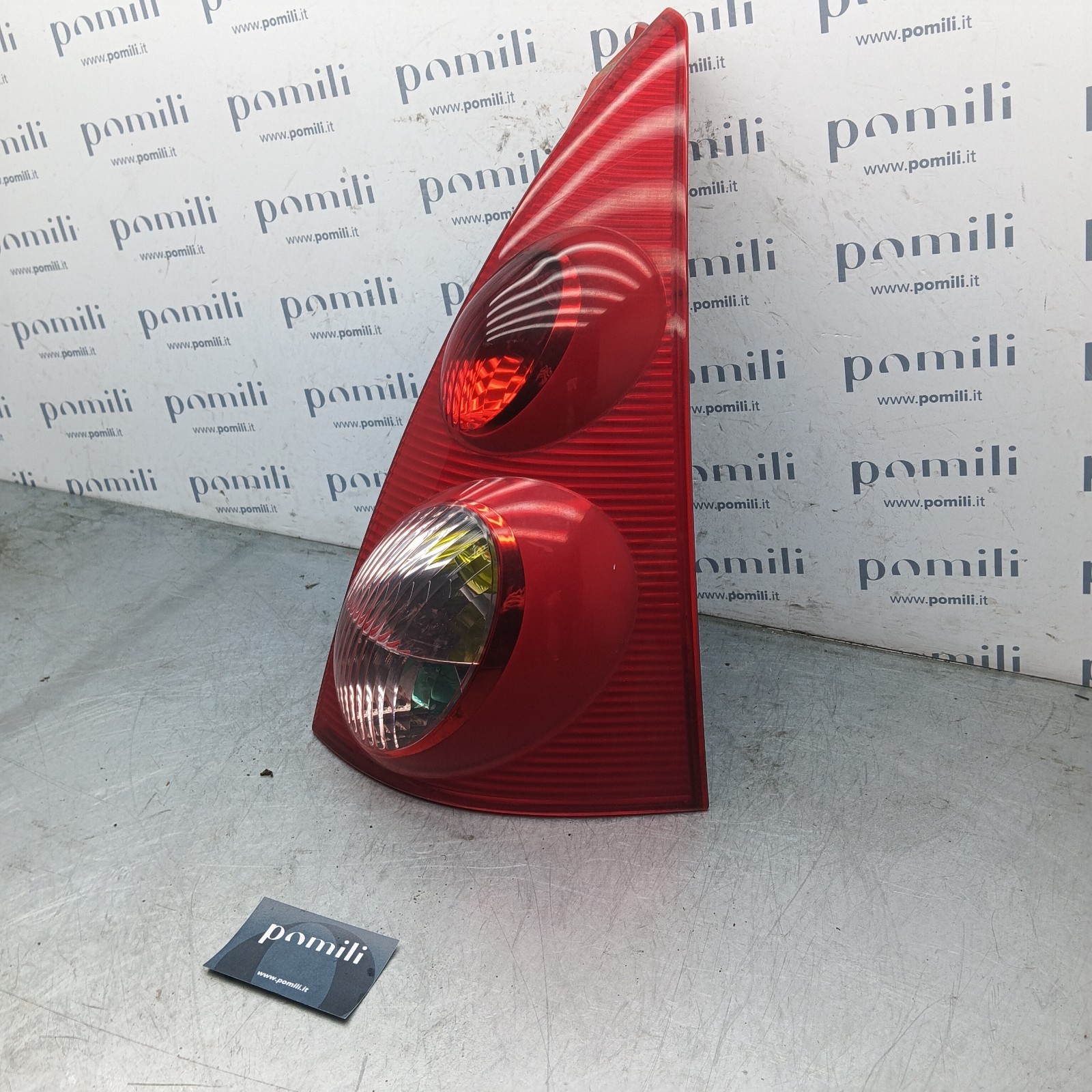 Pomili Fanaleria Citroen C1/Peugeot 107 81550-0H040 fanale posteriore destro usato