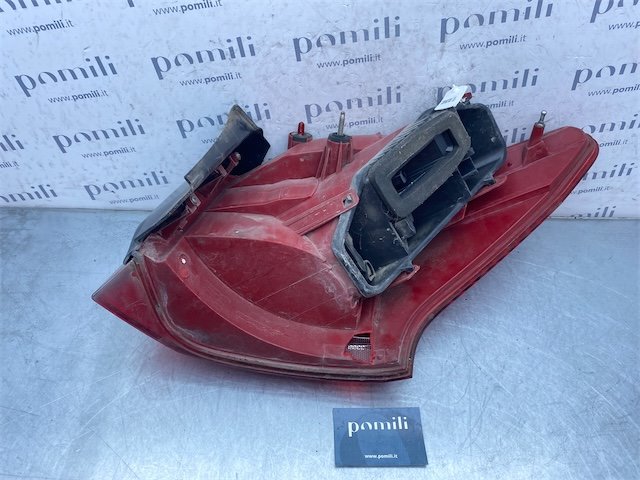 Pomili Fanaleria Peugeot 407 fanale posteriore sinistro