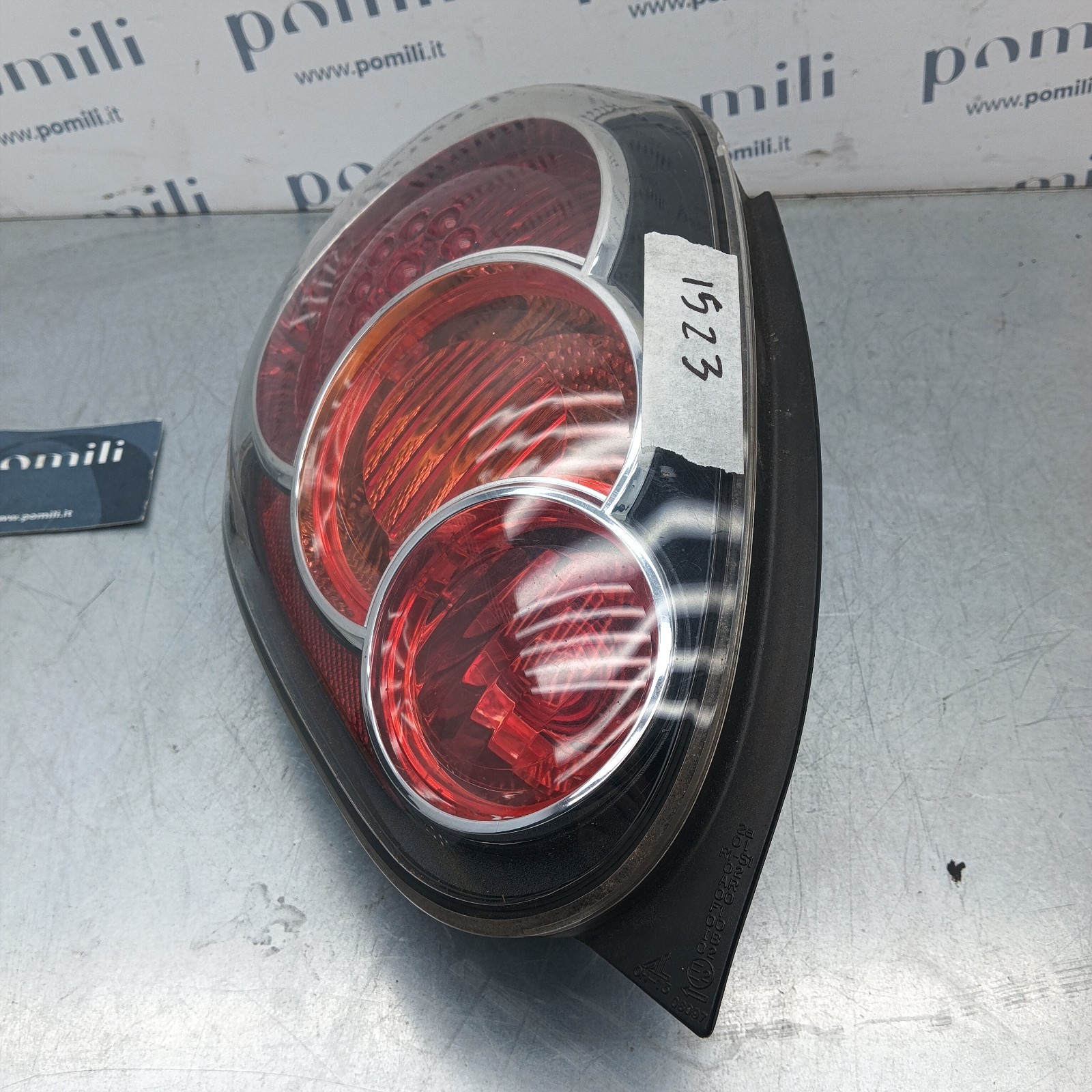 Pomili Fanaleria fanale Toyota Aygo sinistro 81560-0H070 usato
