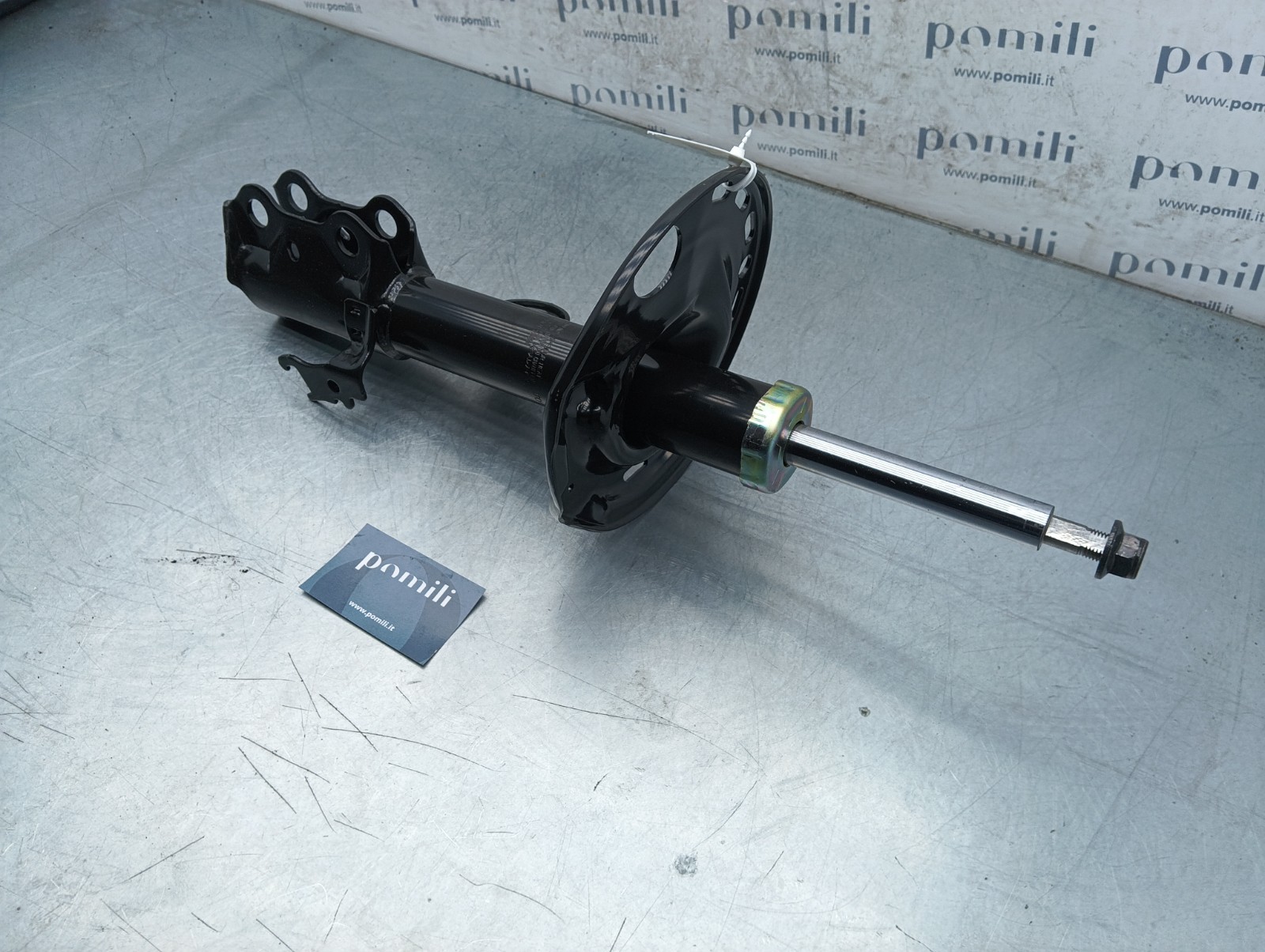 Pomili Sterzo e ammortizzatori Ammortizzatore anteriore sinistro Toyota RAV4 2012-2018 48520-80347 nuovo