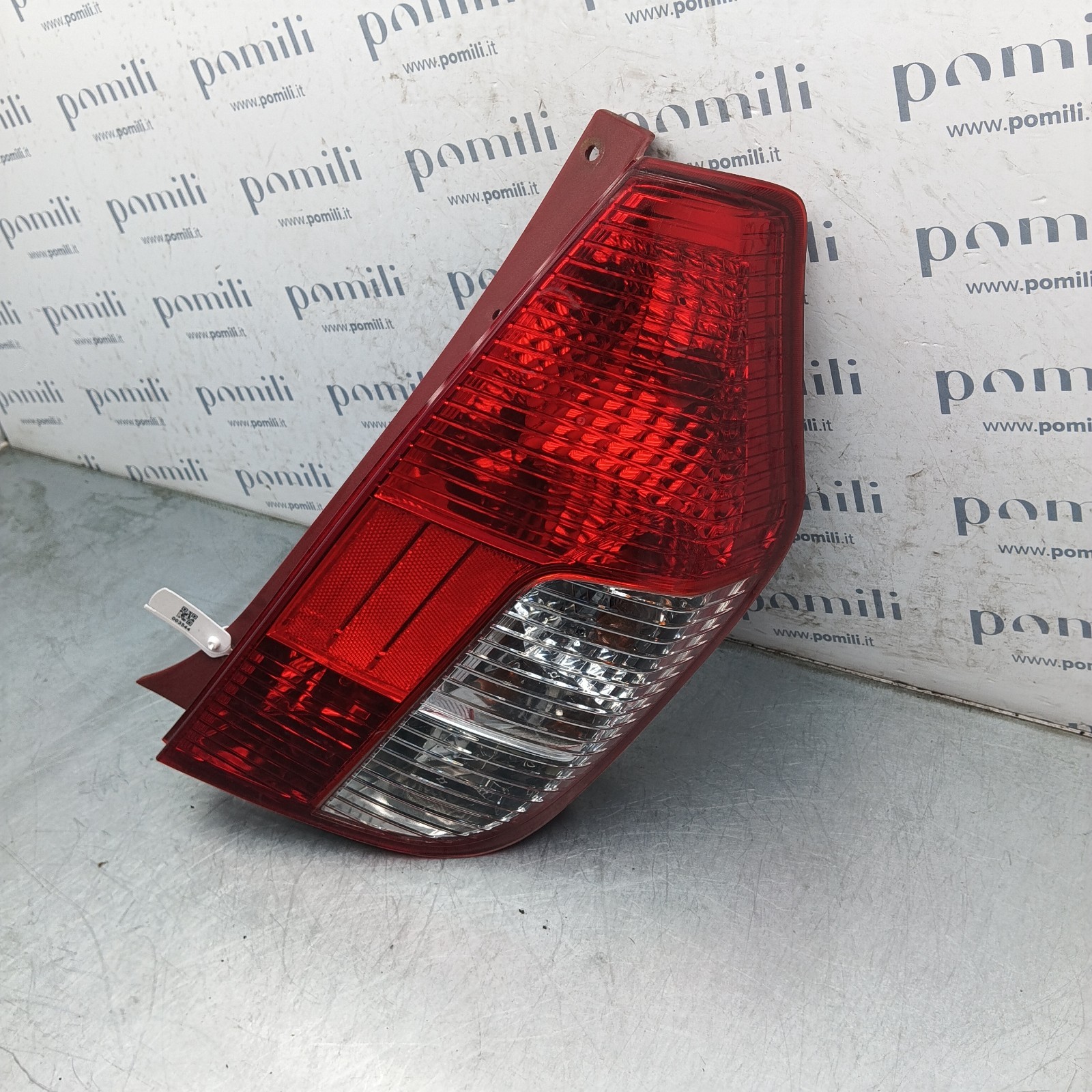 Pomili Fanaleria Hyundai i10 fanale posteriore destro usato