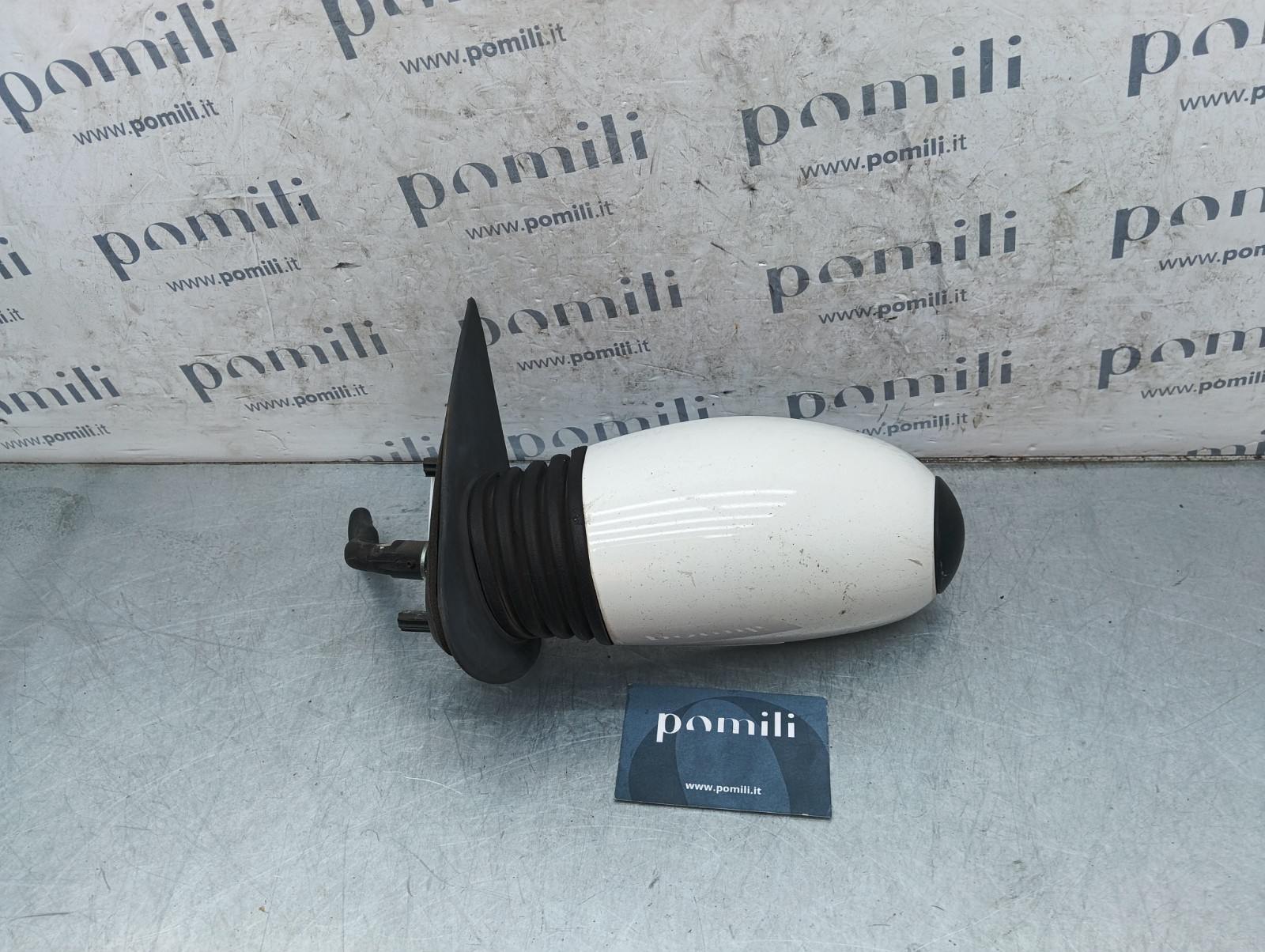 Pomili Cristalli Fiat 600 specchietto sinistro usato OEM 021073