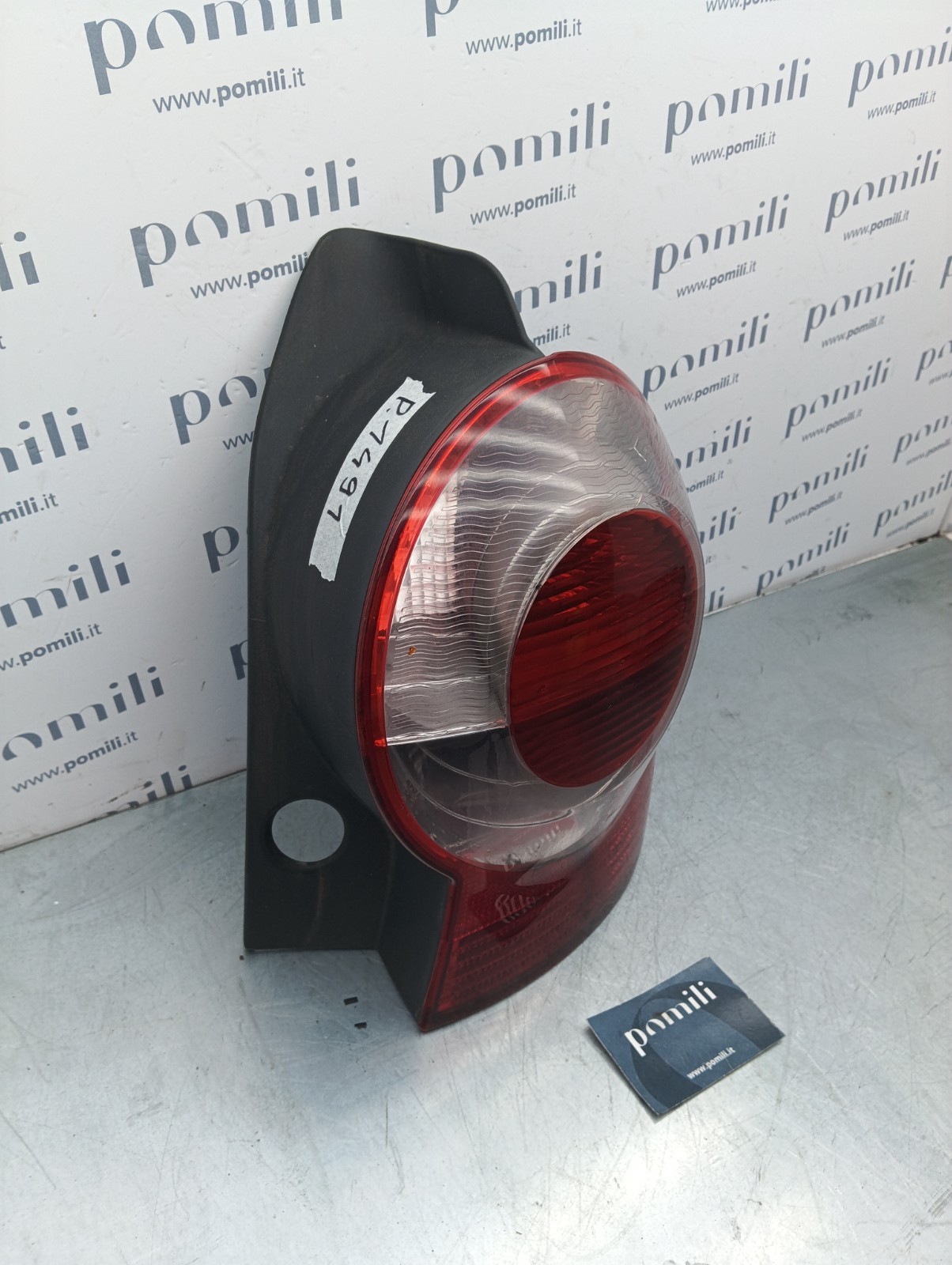 Pomili Fanaleria Fanale posteriore destro Renault Modus 8200655990 usato