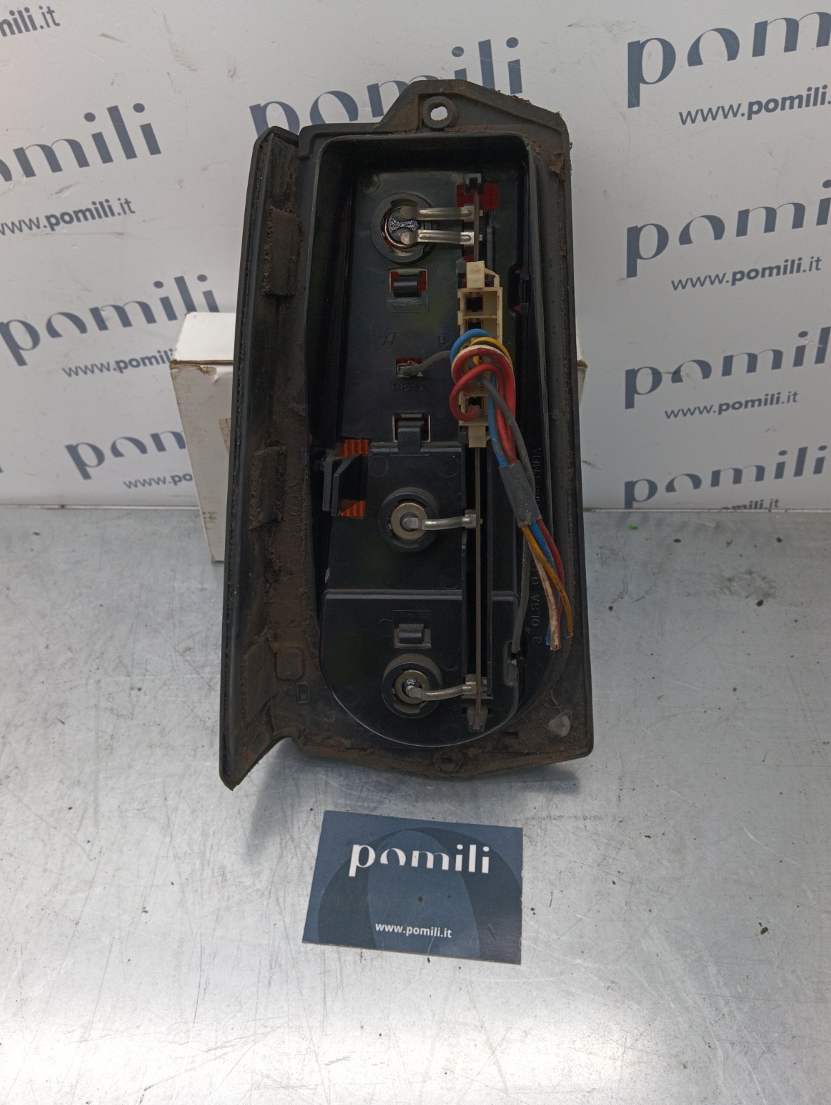 Pomili Fanaleria Fiat Panda 1° serie fanale posteriore destro 0355401 usato