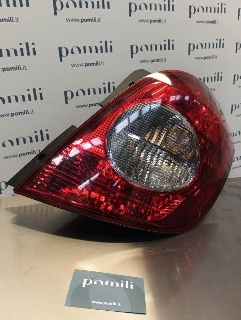 Pomili Fanaleria Opel Antara L07 S002 fanale posteriore