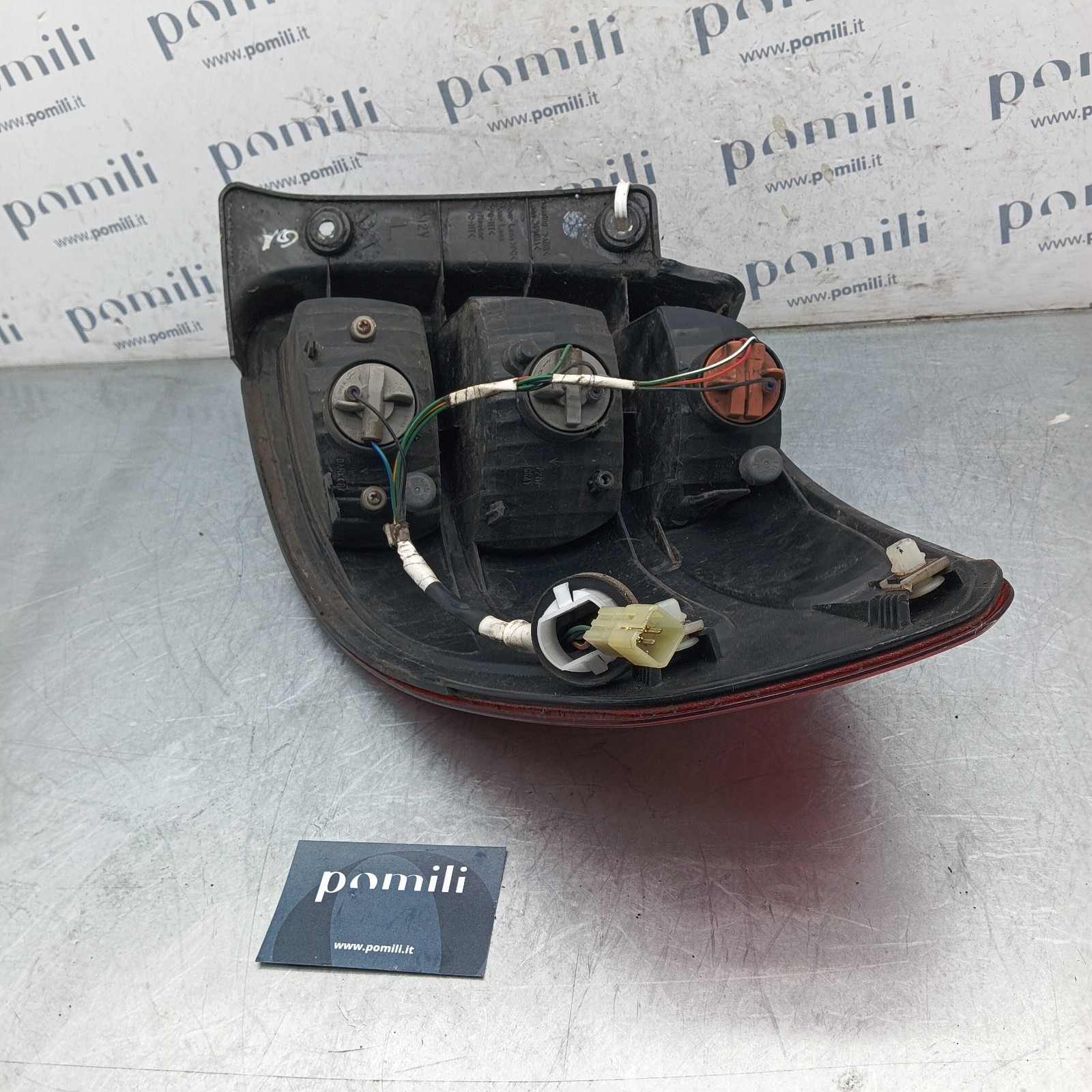 Pomili Fanaleria Fiat 16 fanale posteriore sinistro 220-16684 usato