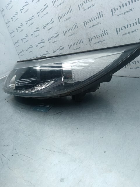 Pomili Fanaleria Proiettore DX KIA SPORTAGE 3a Serie (03/14>06/16<) destro