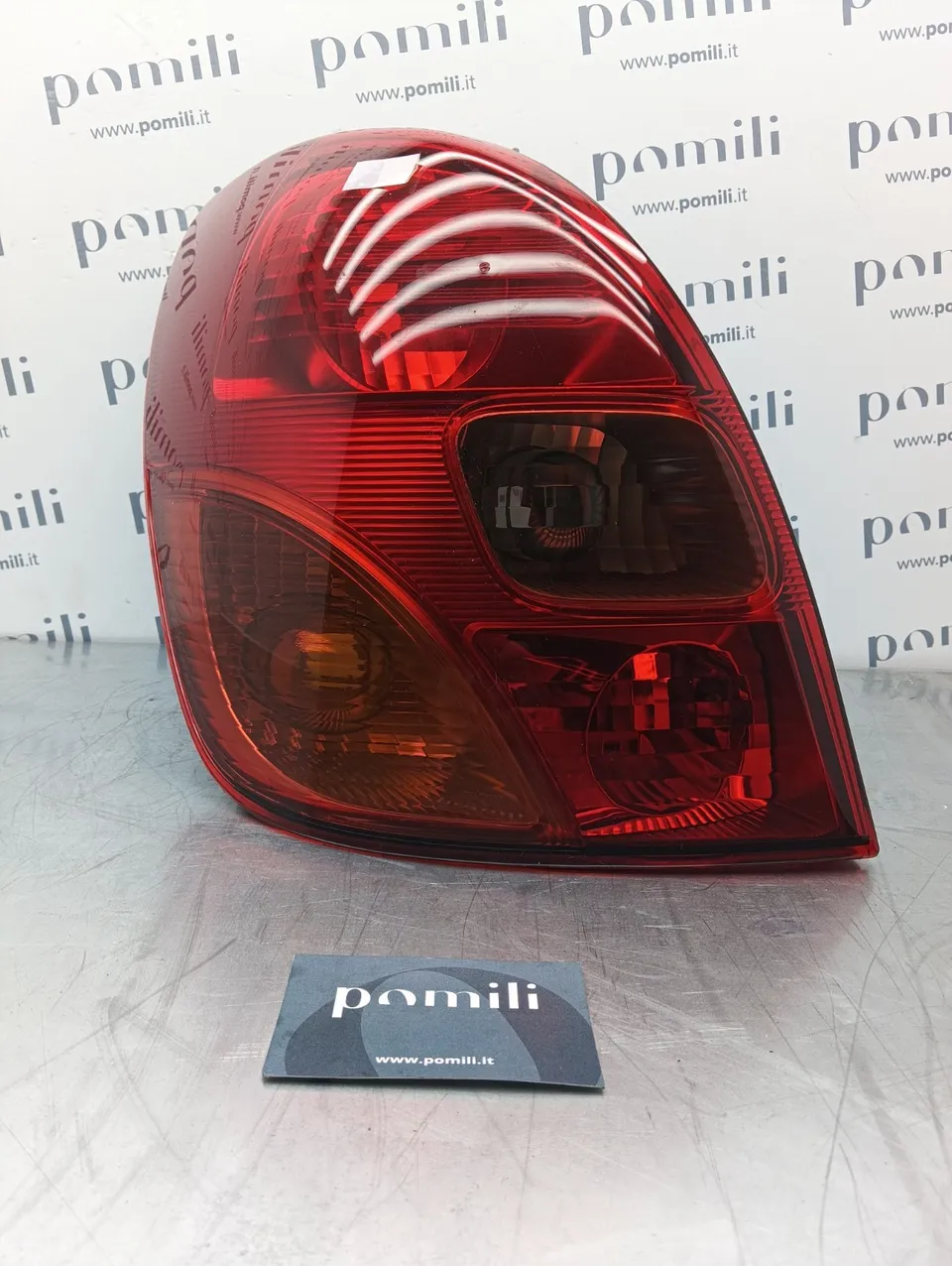 Pomili Fanaleria Fanale posteriore sinistro Toyota Corolla Verso 2001-04 81561-13540 nuovo