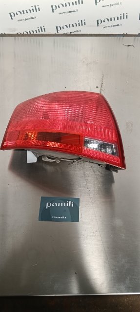 Pomili Fanaleria Audi A4 8E fanale posteriore esterno sinistro 2004-2008