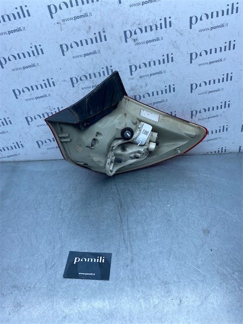 Pomili Fanaleria Opel Astra P10 fanale posteriore esterno sinistro