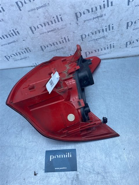 Pomili Fanaleria fanale posteriore Peugeot 3008 sinistro esterno