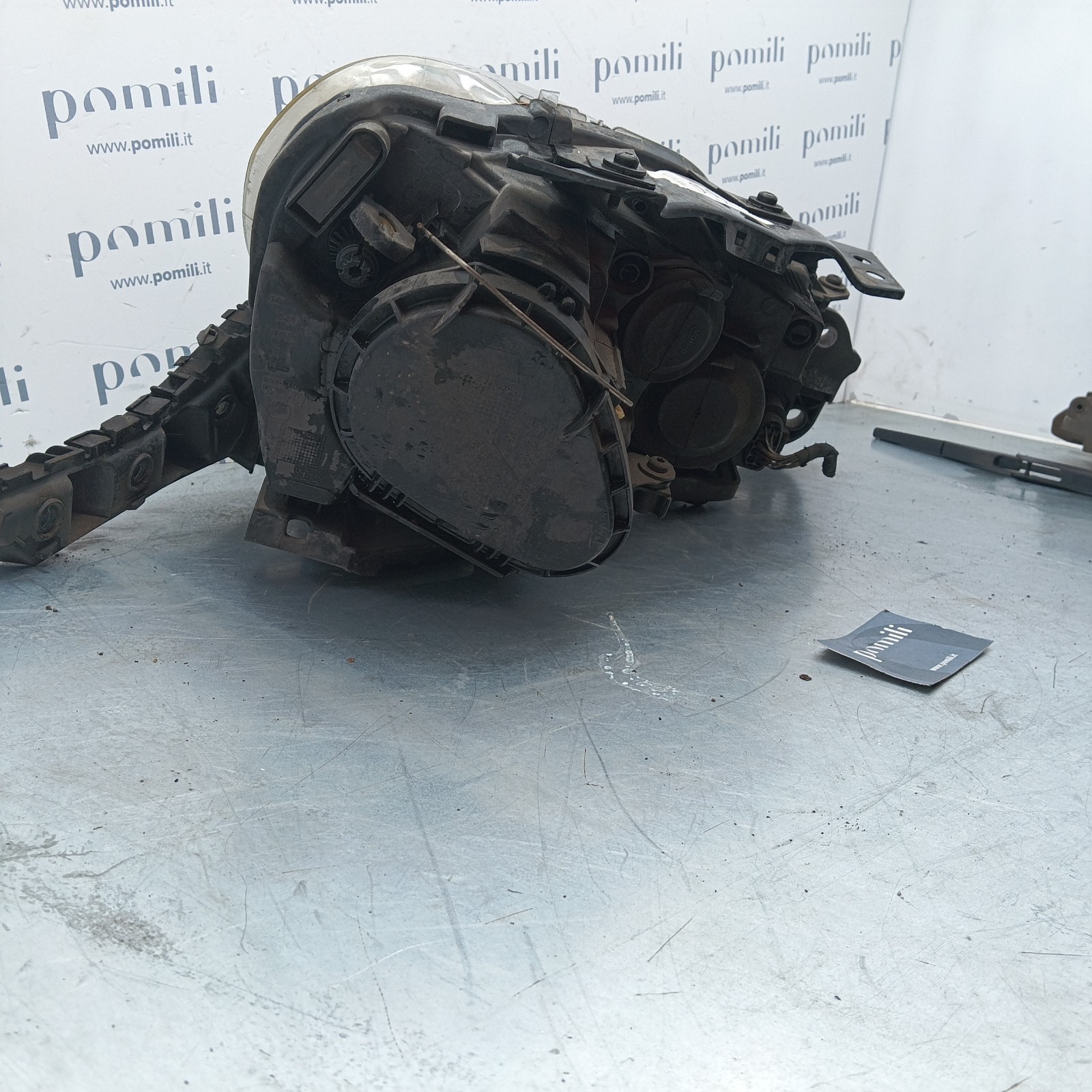 Pomili Fanaleria Faro anteriore sinistro Volkswagen Golf VI 89319331 usato
