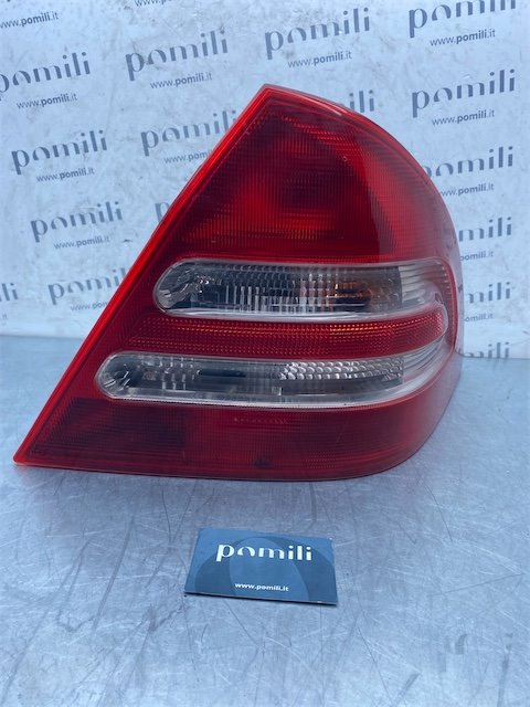 Pomili Fanaleria Classe C W/S203 fanale posteriore destro