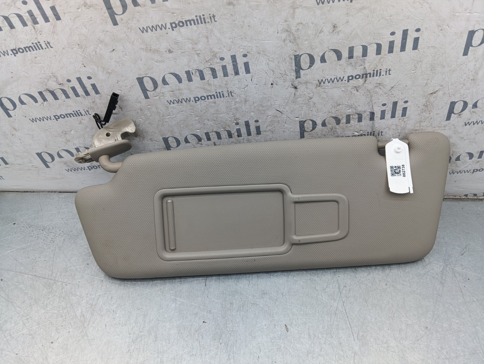 Pomili Rivestimenti interni e parti interne Ala parasole sinistra (Guidatore) Audi A3/A4/A5/Q3/Q5 8K0857551 usata