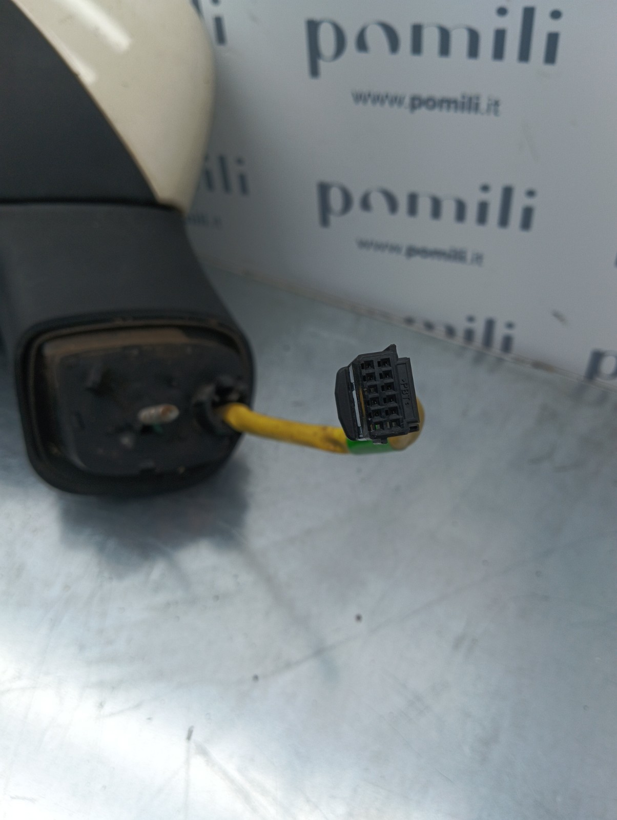 Pomili Cristalli Renault Captur 963015973R specchietto sinistro 11 pin usato