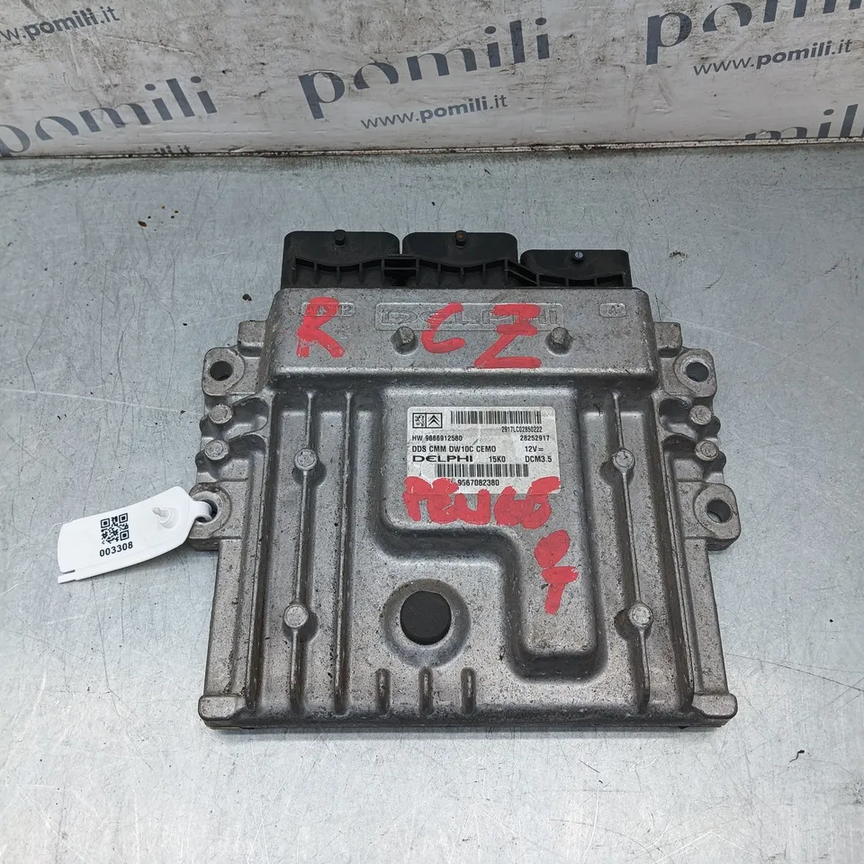 Pomili ECU Peugeot 3008 5008 28252917 Centralina motore diesel usata