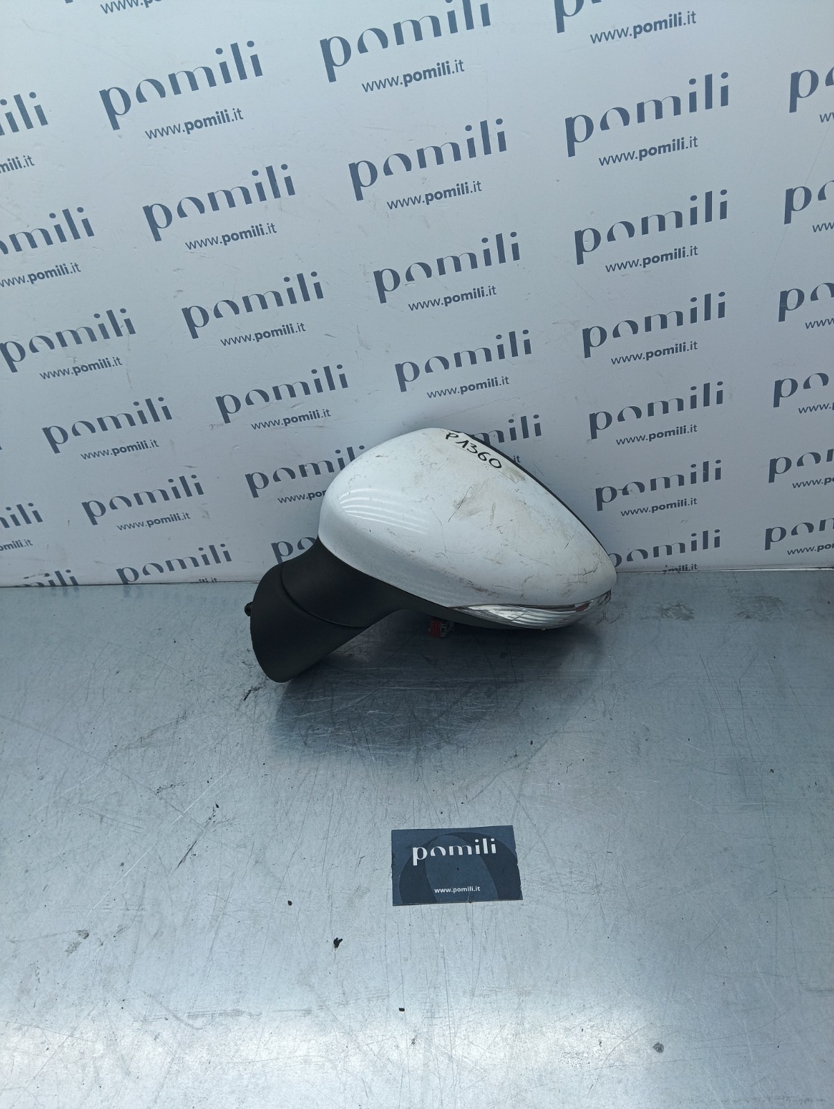Pomili Cristalli Specchio retrovisore sinistro (5 PIN) Ford Fiesta VI (2008-17) LH 4202-012 usato