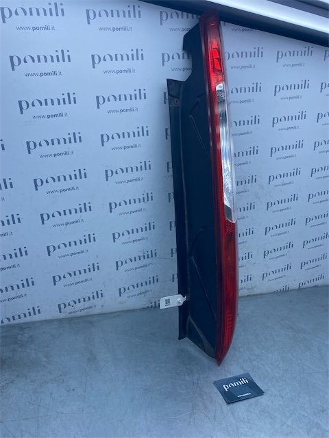 Pomili Fanaleria Fanale posteriore Ford Focus destro