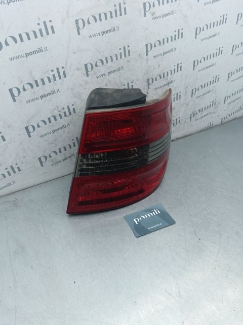 Pomili Fanaleria Mercedes-Benz Classe B T245 fanale posteriore interno destro 2005-2013