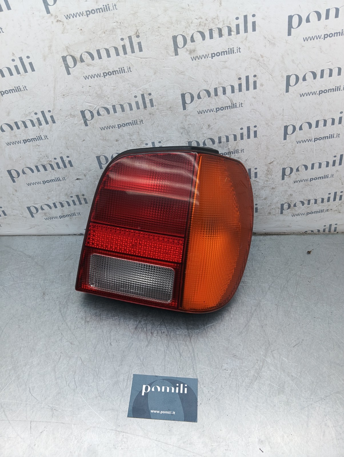 Pomili Fanaleria Volkswagen Polo III fanale posteriore destro usato