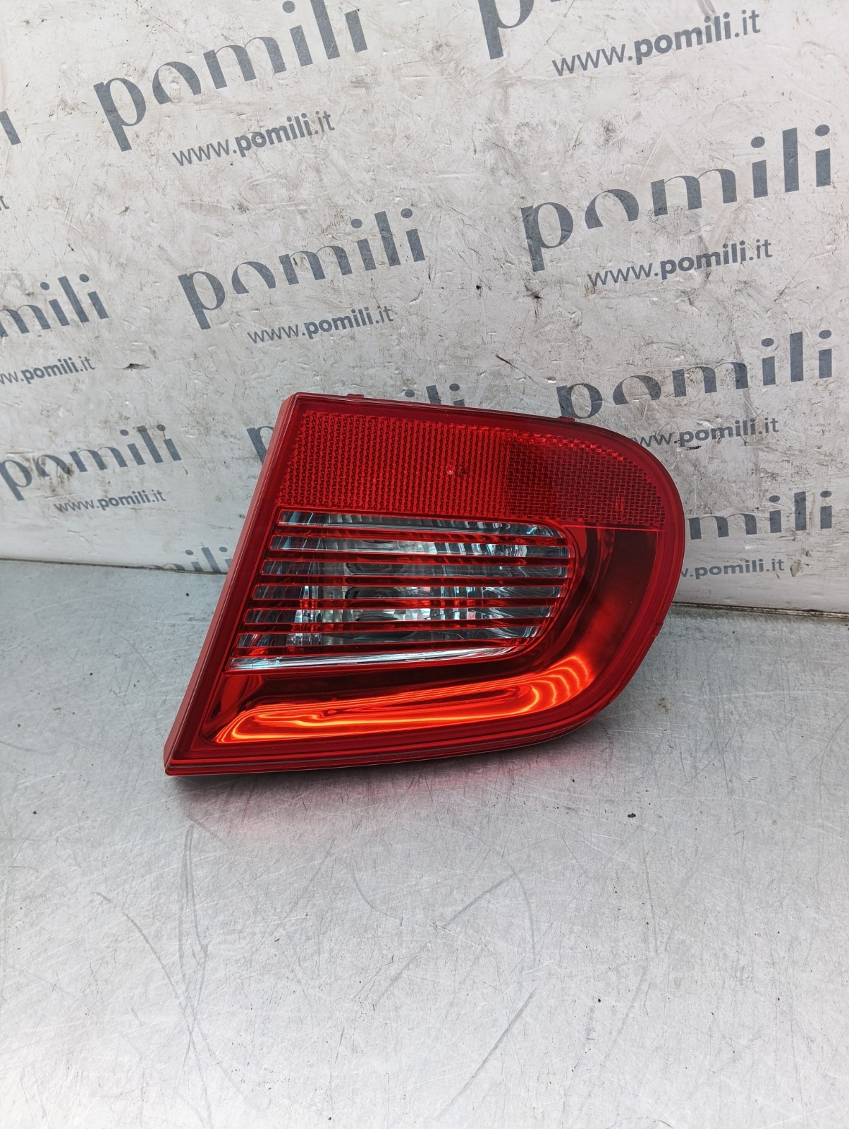 Pomili Fanaleria Volkswagen Eos fanale posteriore destro portellone 1Q0945094 usato
