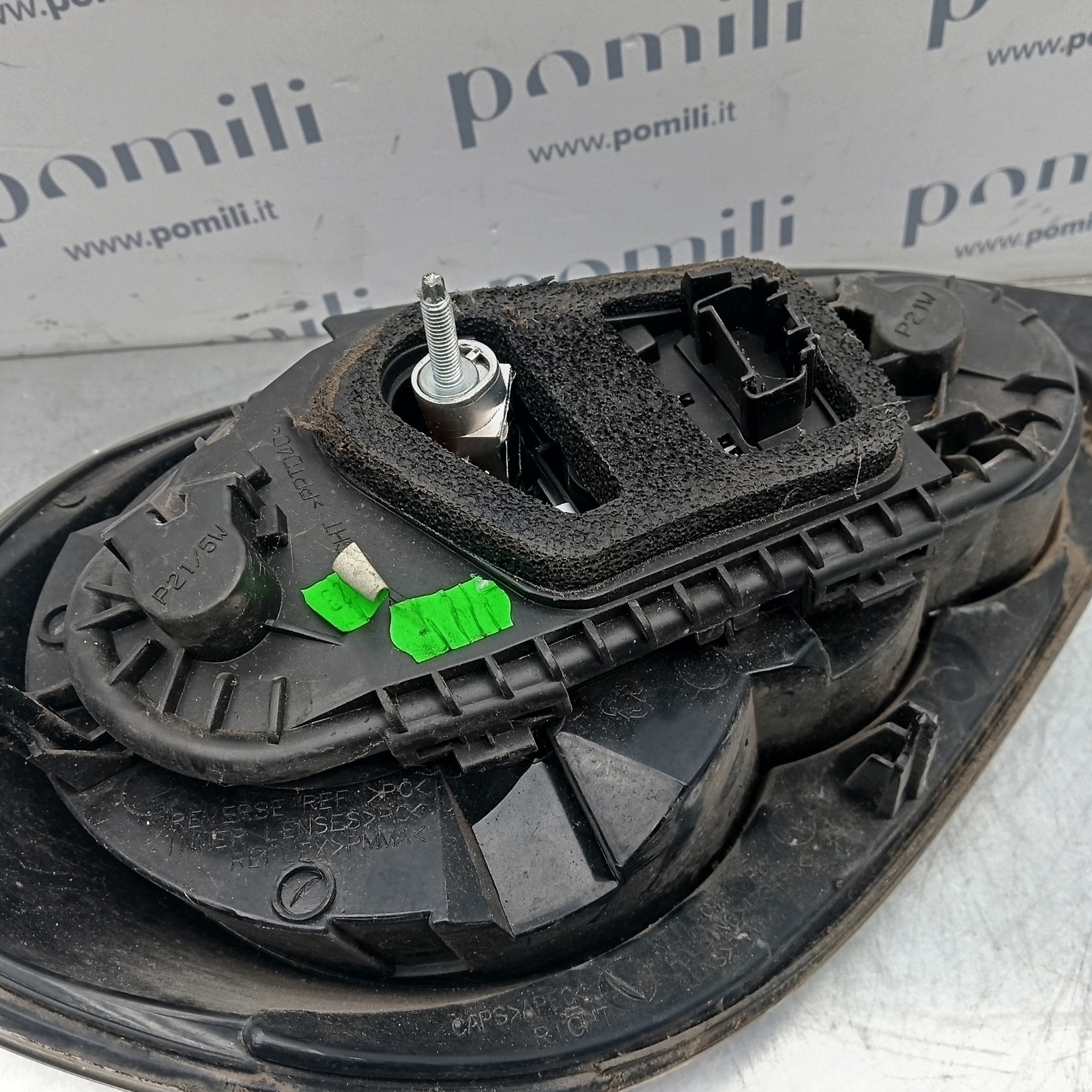 Pomili Fanaleria Toyota Aygo 81550-0H070 fanale destro usato