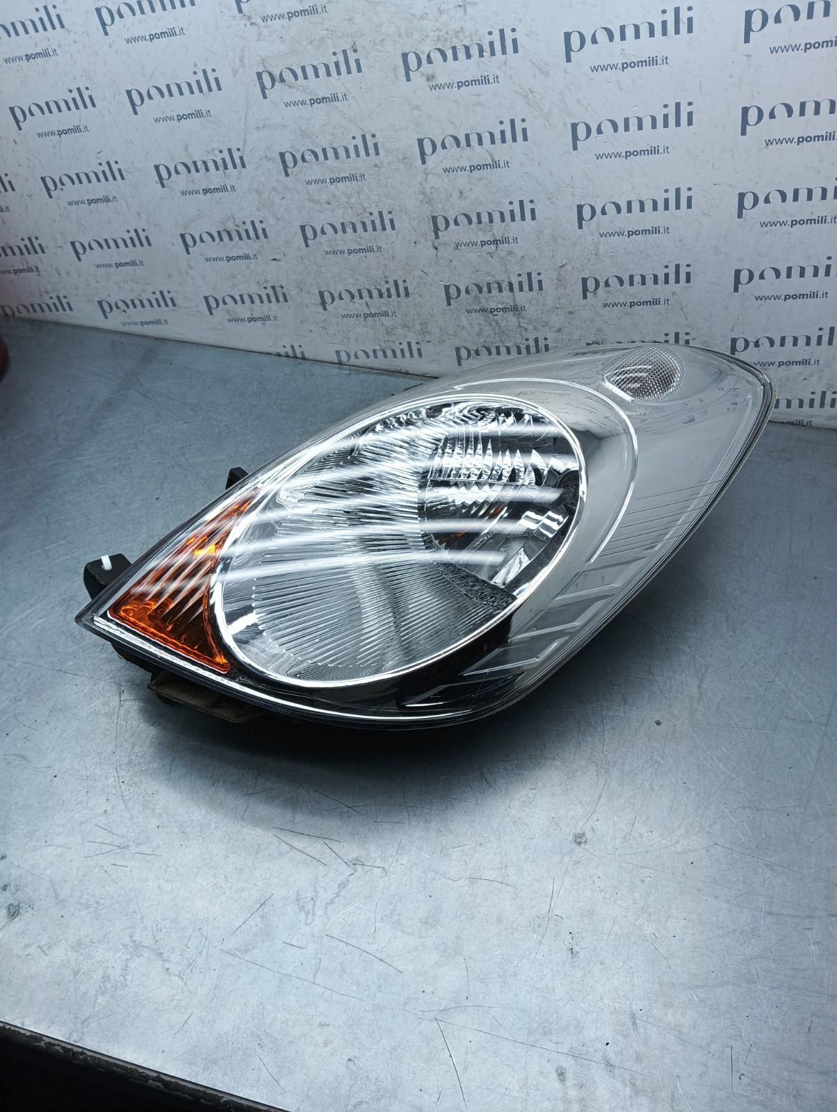 Pomili Fanaleria Nissan Note E11 08-215-11B5L-M faro anteriore sinistro usato