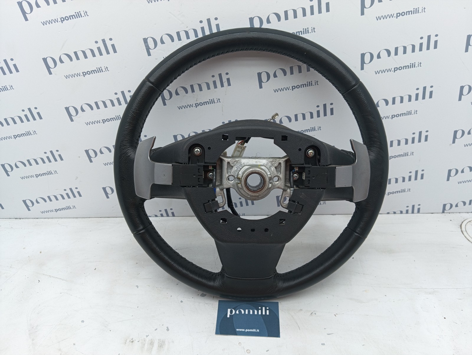 Pomili Rivestimenti interni e parti interne Volante Subaru Outback 2009-14 GS120-03720 usato