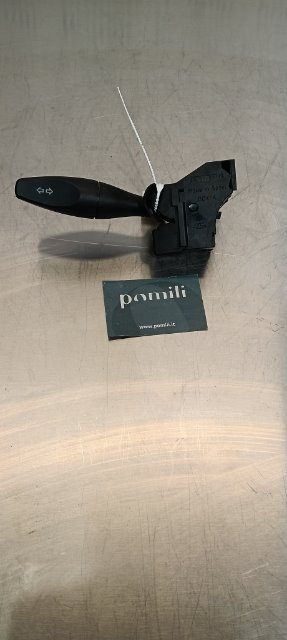 Pomili Motorini avviamento, alternatori, ECU e cavi Intermittenza frecce FORD FOCUS (CAK)
