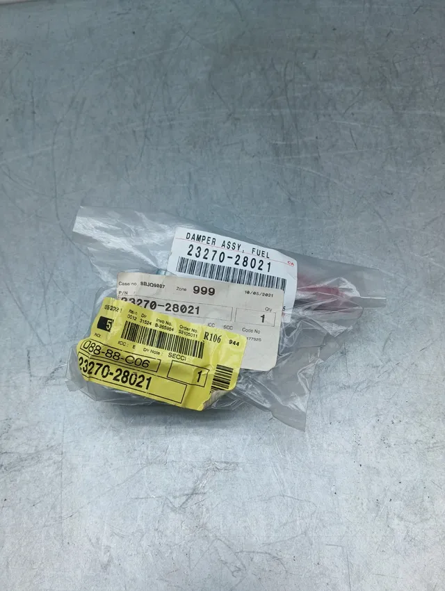 Pomili Alimentazione e scarico Toyota RAV4 Highlander Camry Scion smorzatore pressione carburante 23270-28021 nuovo