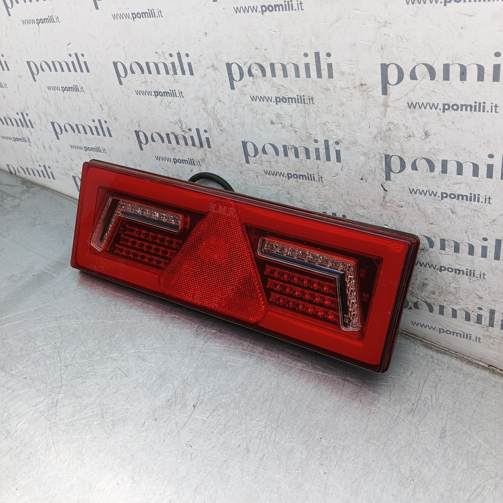 Pomili Fanaleria fanale posteriore destro a LED per autocarri e rimorchi