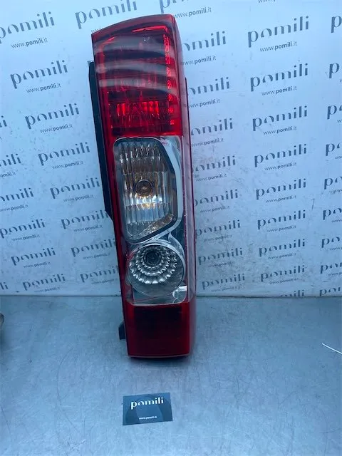 Pomili Fanaleria Peugeot Boxer Furgone fanale posteriore destro
