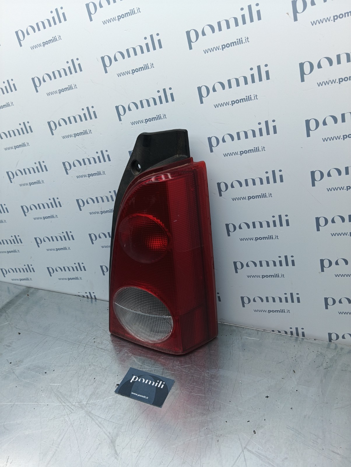 Pomili Fanaleria Opel Agila fanale posteriore destro 442-1937R-LD-UE usato