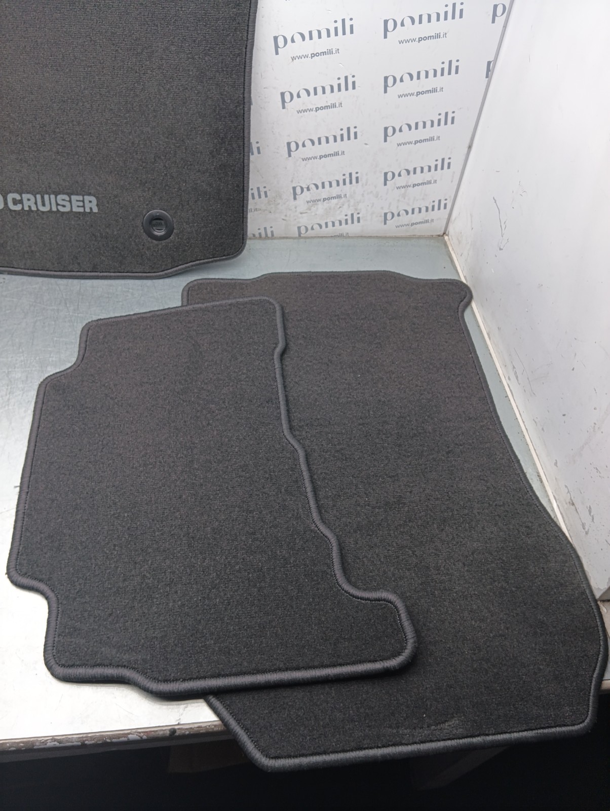 Pomili Rivestimenti interni Set tappetini Toyota Land Cruiser J150 PZ410-J2352-FA completo