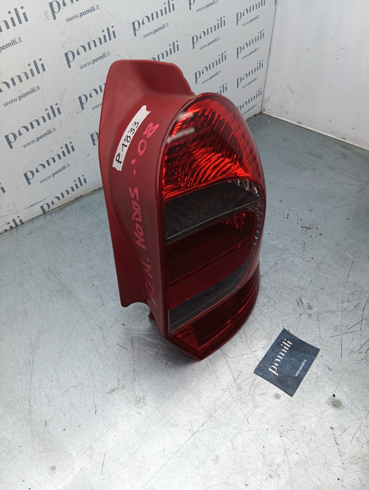 Pomili Fanaleria Fanale posteriore destro Renault Modus Grand Modus 8200658413 usato