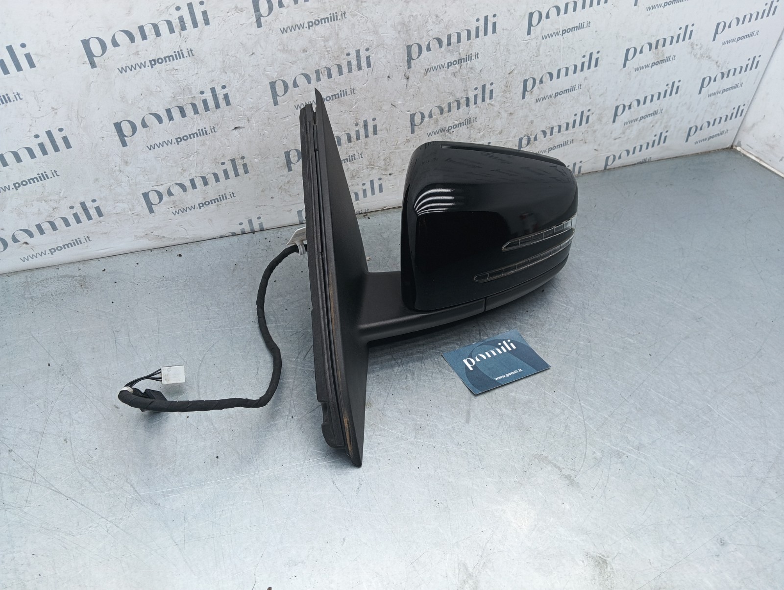 Pomili Cristalli Specchietto Mercedes Classe B W246 A1767270788 sinistro 13 pin usato