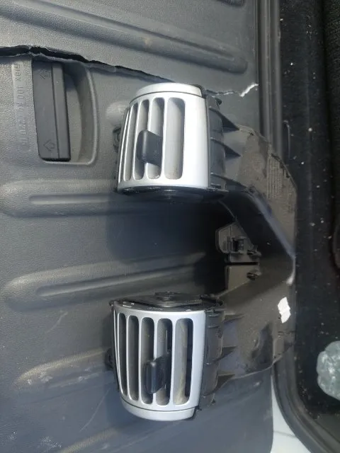 Pomili Climatizzazione Bocchetta aria centrale cruscotto Smart Fortwo A/C451