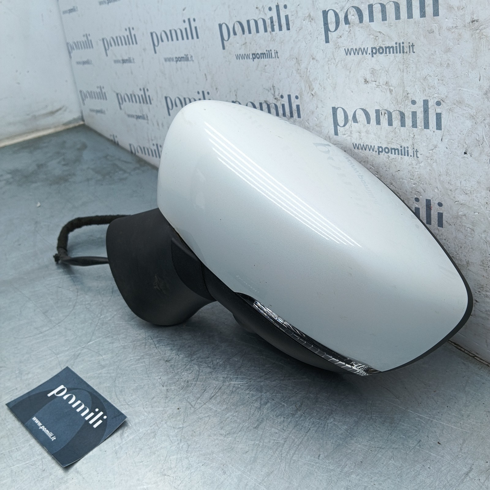 Pomili Cristalli Specchietto retrovisore Renault Captur sinistro 15 pin usato